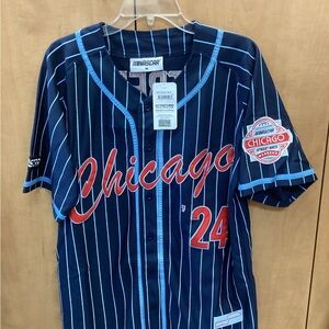NWT  NASCAR Chicago Street Race Jersey Size M.